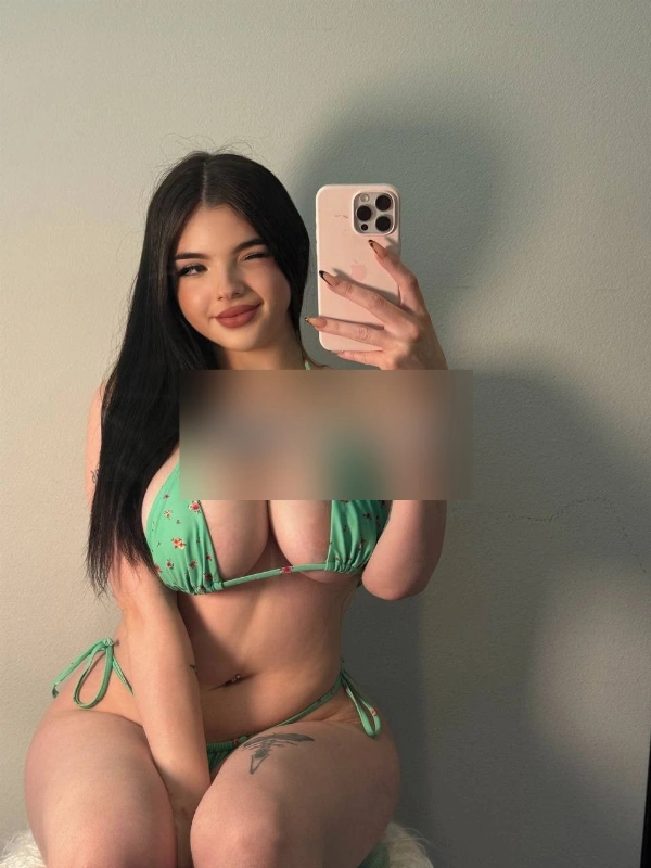 Onlyalinaviolet