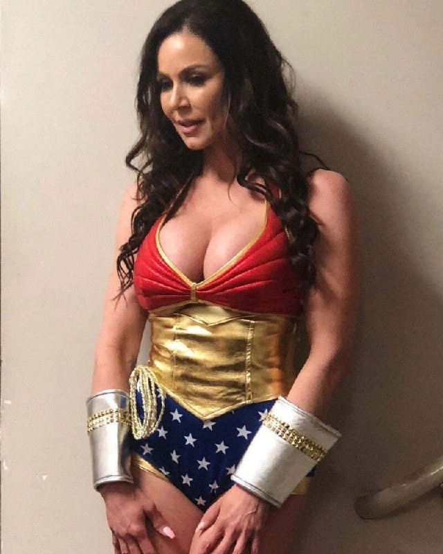 Kendra lust