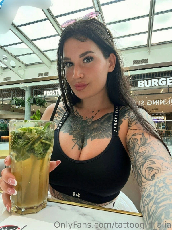 Tattoogirl Alia