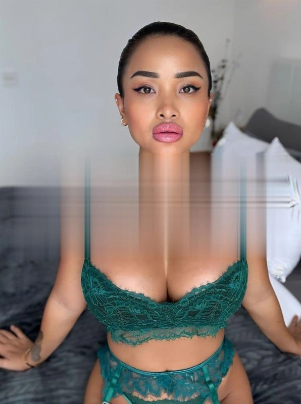 AnalinaXXX