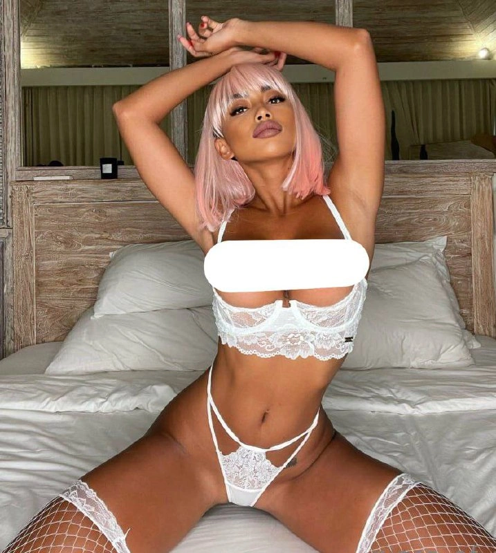 Carla_piece_of_art