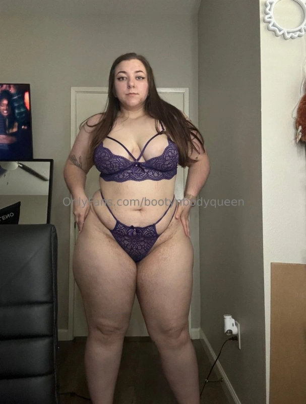BOOTYBODYQUEEN