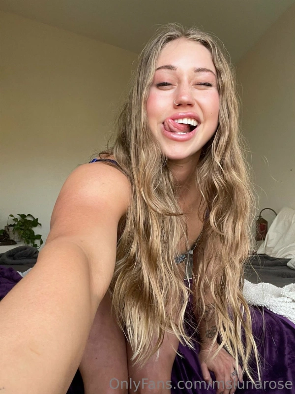 mslunarose