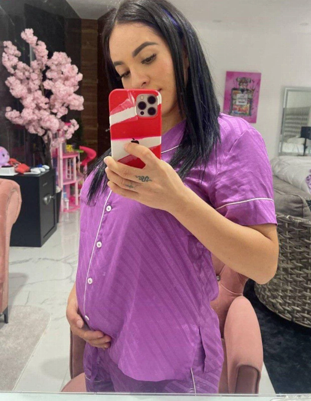 Karla bustilos