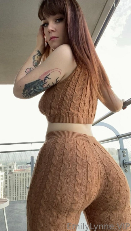 EMILY LYNNE