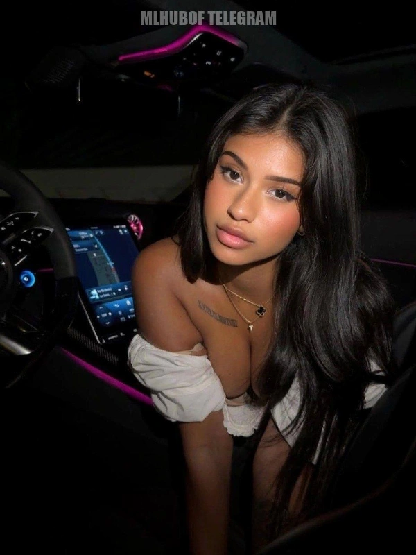Tia Theofficial