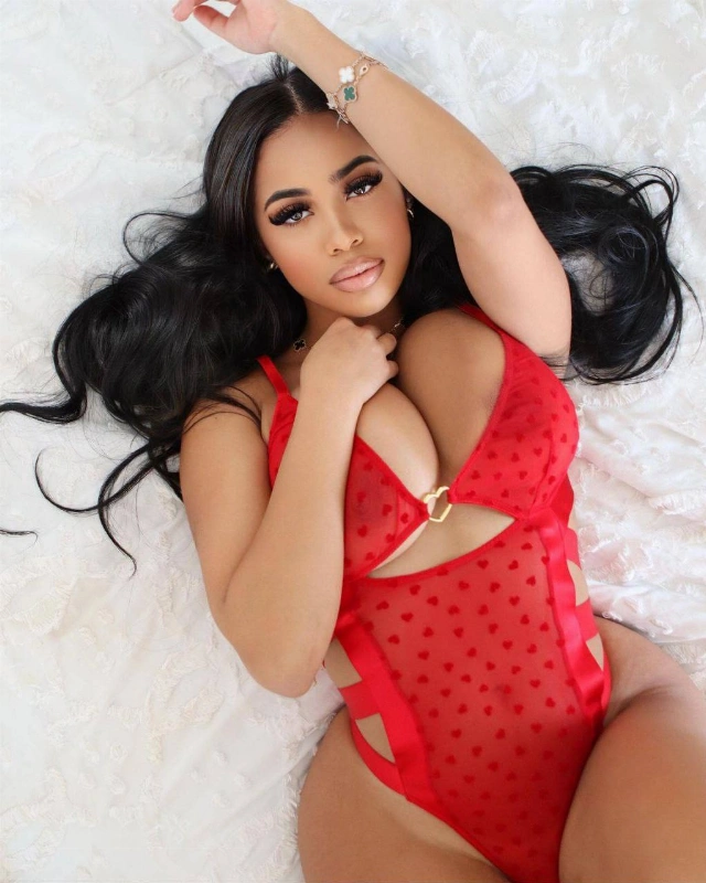 Yasmine Lopez