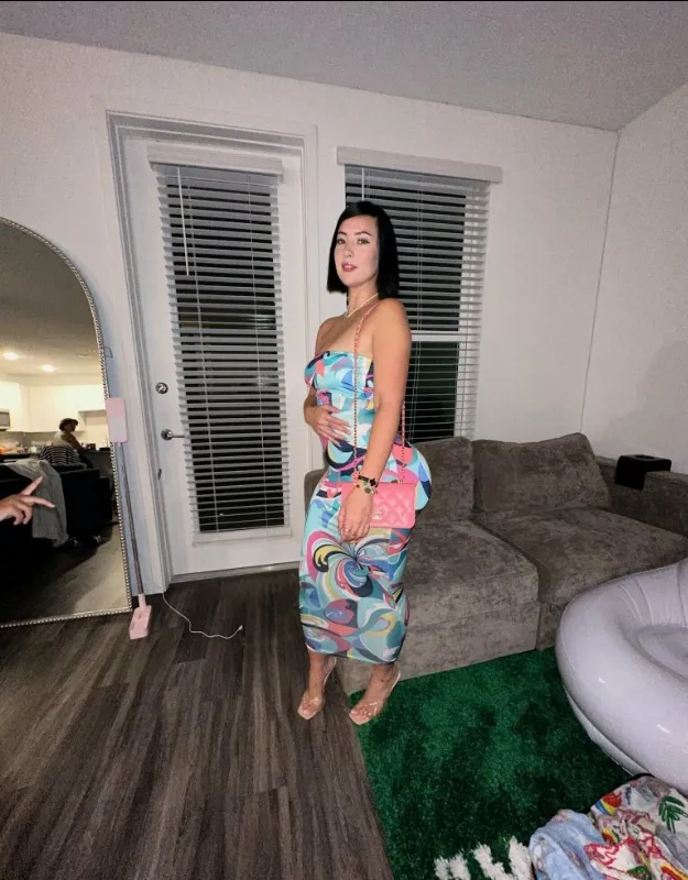 Woealexandra