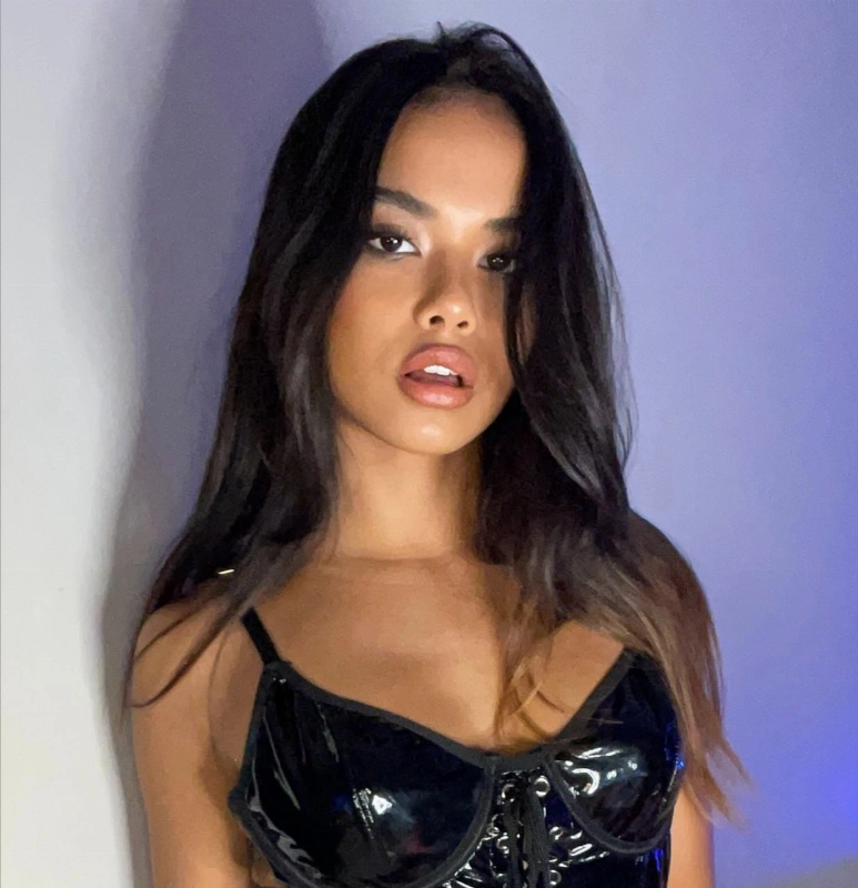 adriannarodriguezz