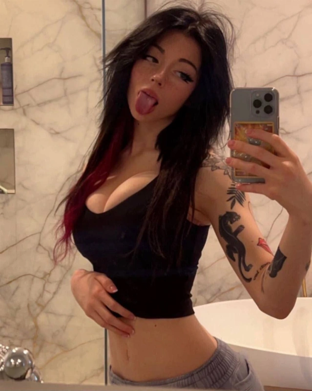 NOEMIE LILI