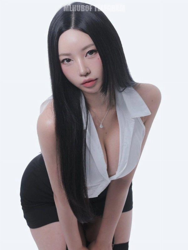 Model Dongeuran