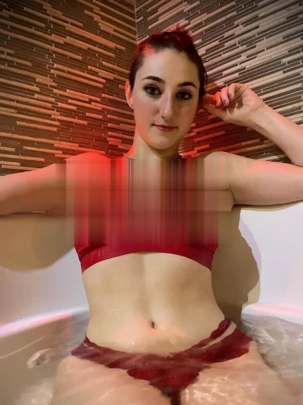 DominaDoxy