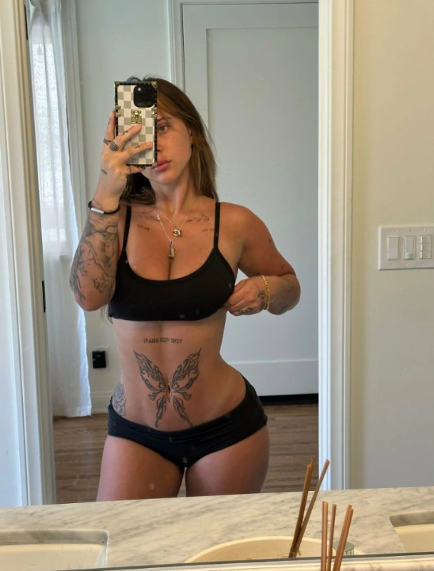 LonanValerie