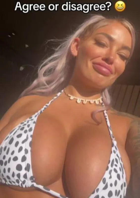 HayleyDaviesHayleyDavies