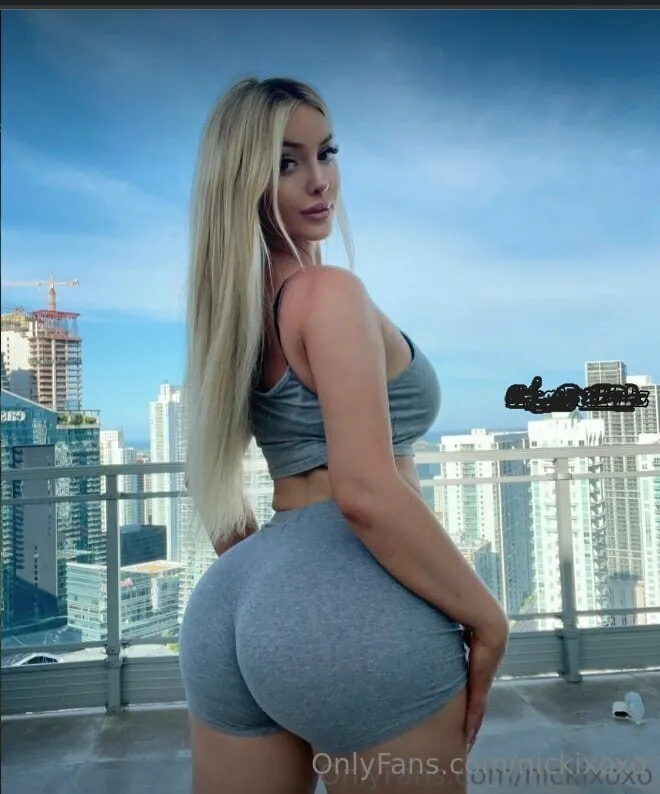 CarliNicki