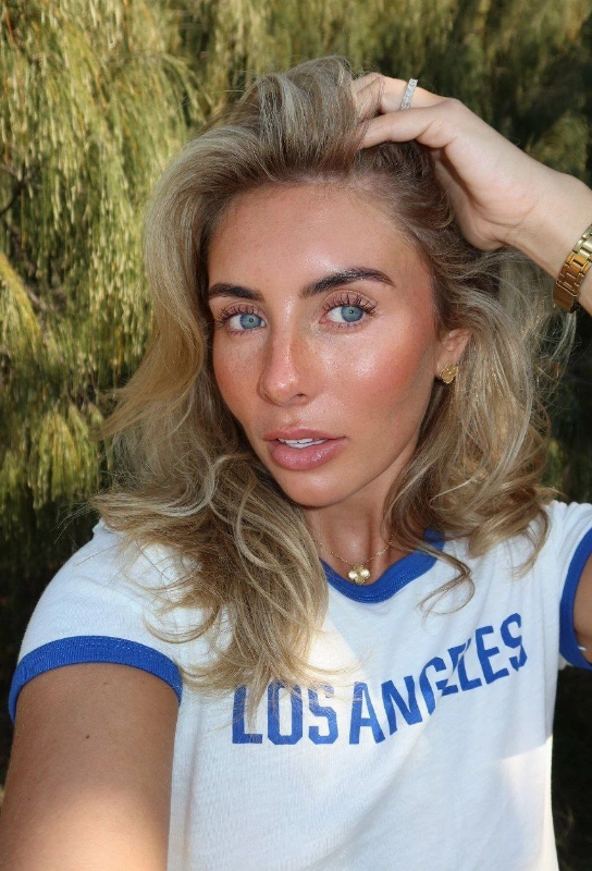 Bonnie blue
