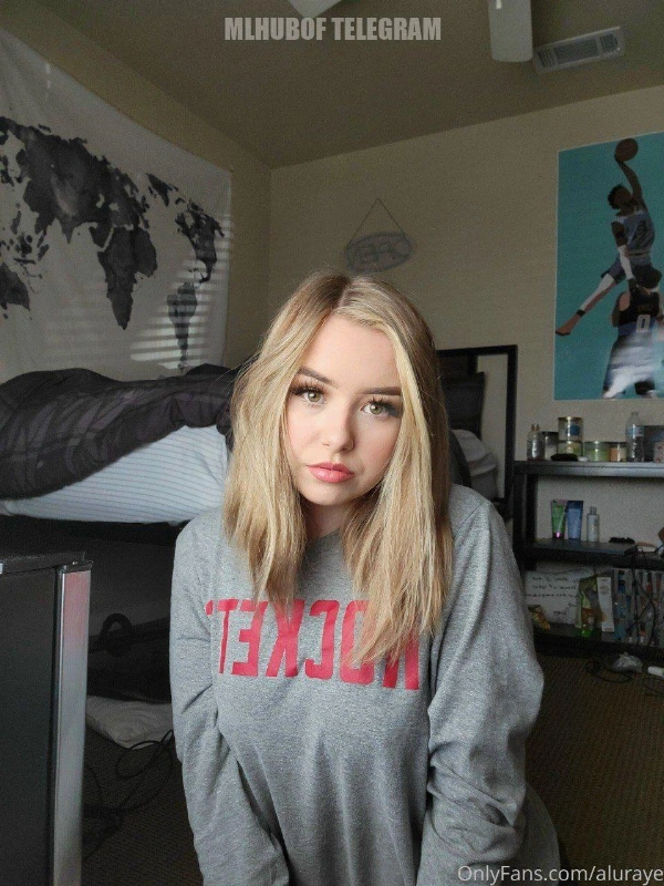 Model Aluraye