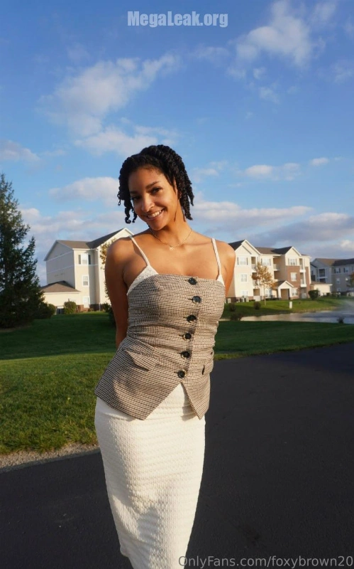 foxybrown20