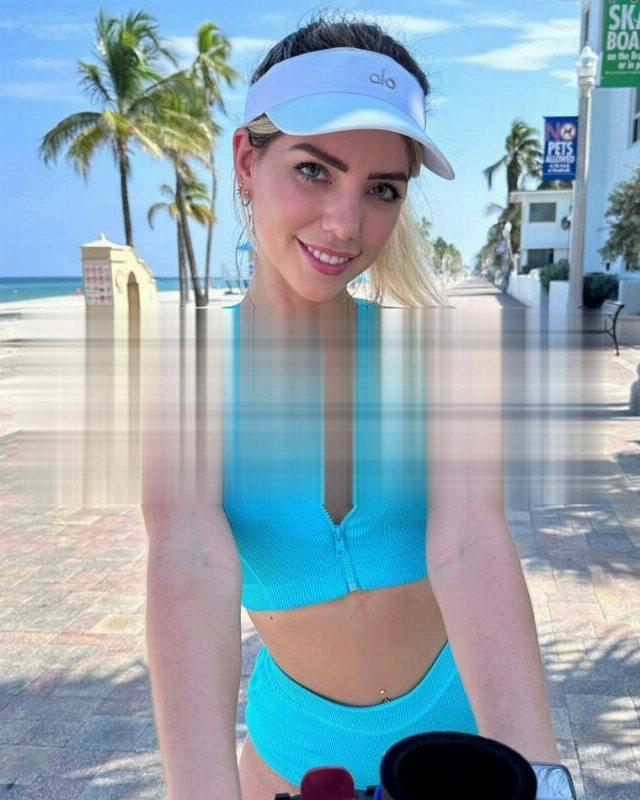 AdriannaEves