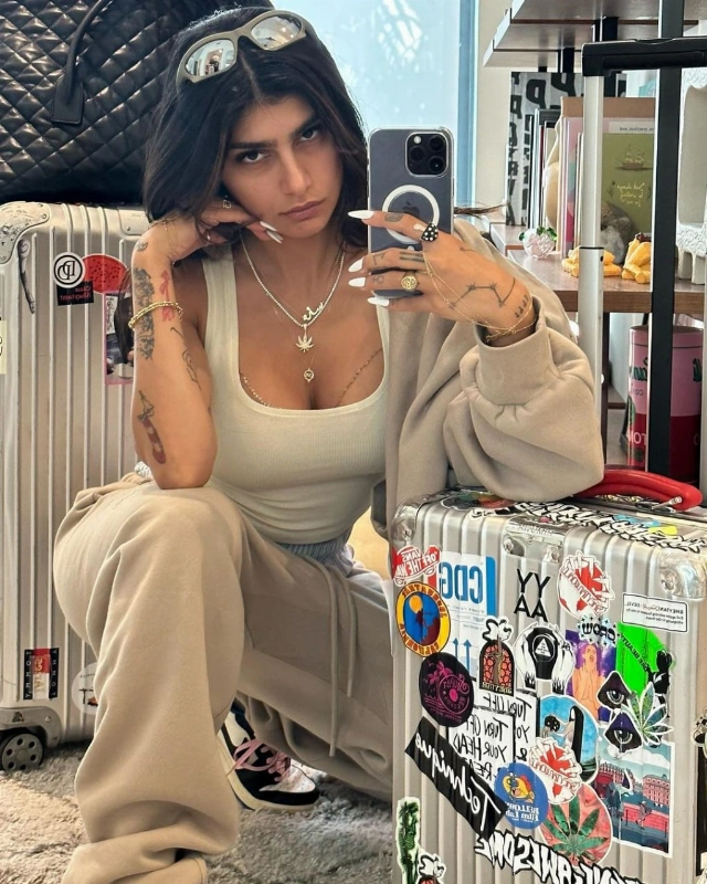 ‍ Mia Khalifa ‍