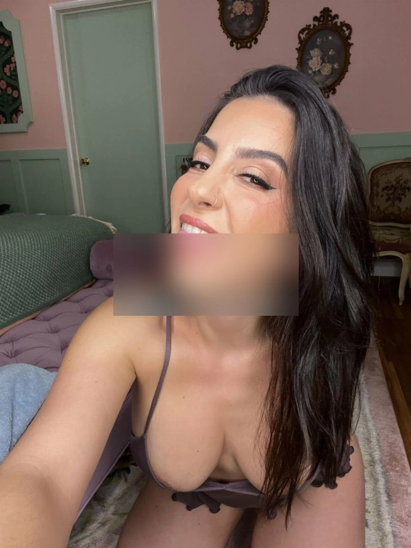 LenaThePlug
