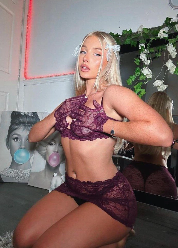 Charlotte parkes