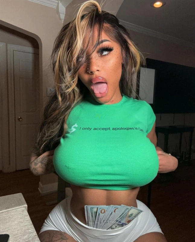  Brandi Sheri