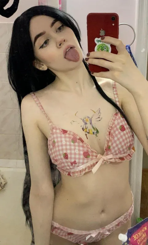YourSmallDoll 