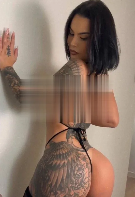 CaseySaron