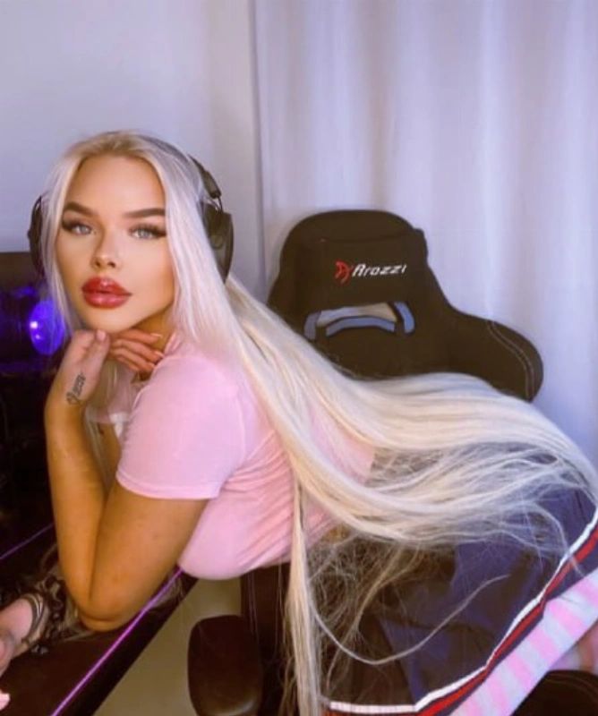 Belle Barbie