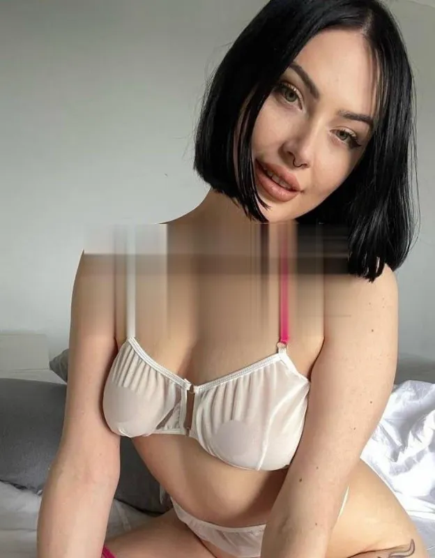ValerieValacc