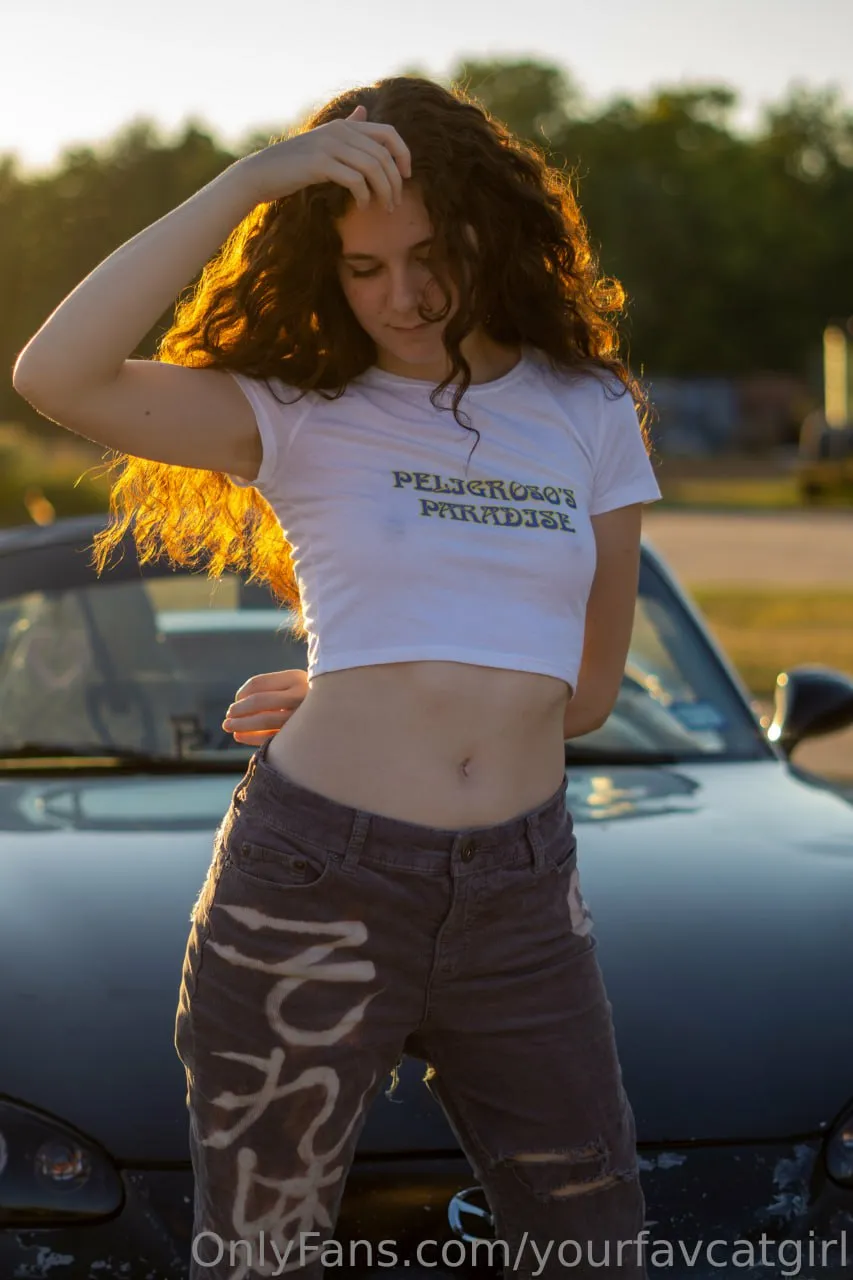 yourfavcatgirl